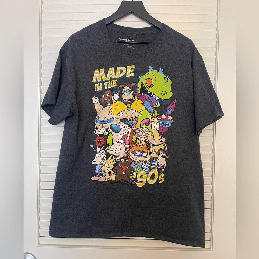Nickelodeon Characters Black T-Shirt “made in the 90s”.